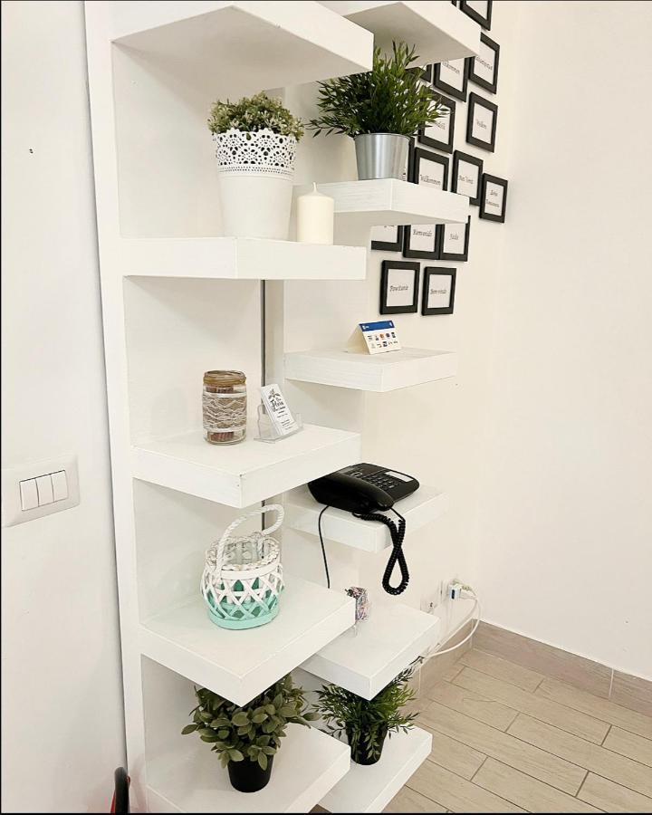 Dea Flora Home B&B Rome Buitenkant foto